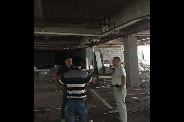 2017-10-12 成功簽約湖南永州商務(wù)KTV項目