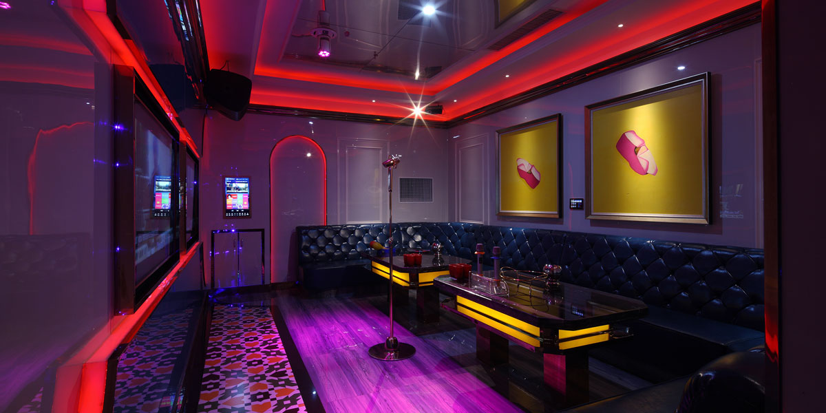 昆明三人空間量販?zhǔn)終TV設(shè)計實景-楊彥